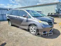 2014 Toyota SIENNA фото