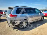 2014 Toyota SIENNA фото
