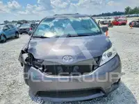 2014 Toyota SIENNA фото