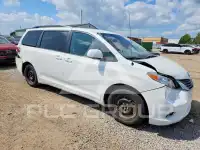 2014 Toyota SIENNA фото