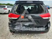 2014 Toyota SIENNA фото