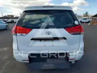 2014 Toyota SIENNA фото