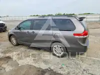 2014 Toyota SIENNA фото