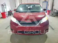 2014 Toyota SIENNA фото