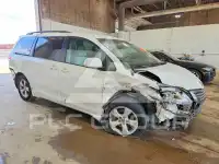 2014 Toyota SIENNA фото