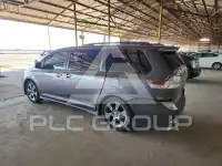 2014 Toyota SIENNA photo
