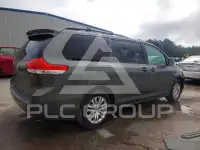 2014 Toyota SIENNA фото