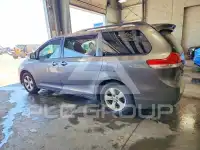 2014 Toyota SIENNA фото