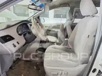 2014 Toyota SIENNA фото