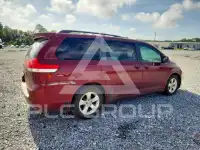 2014 Toyota SIENNA фото