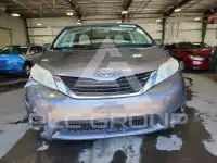 2014 Toyota SIENNA фото