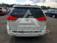 2014 Toyota SIENNA фото