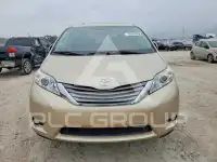 2014 Toyota SIENNA фото