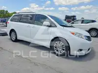 2014 Toyota SIENNA photo