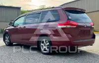 2014 Toyota SIENNA photo