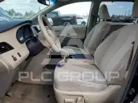 2014 Toyota SIENNA photo