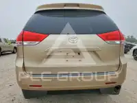 2014 Toyota SIENNA фото