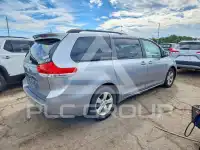2014 Toyota SIENNA фото