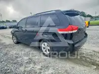 2014 Toyota SIENNA фото