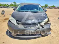 2014 Toyota SIENNA фото