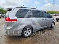 2014 Toyota SIENNA фото