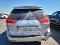 2014 Toyota SIENNA фото