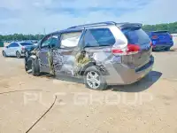 2014 Toyota SIENNA фото