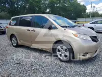 2014 Toyota SIENNA photo