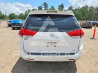 2014 Toyota SIENNA фото