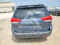 2014 Toyota SIENNA фото