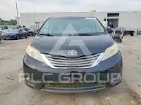 2014 Toyota SIENNA фото