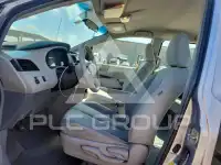 2014 Toyota SIENNA фото