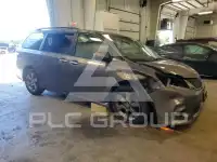 2014 Toyota SIENNA photo