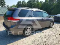 2014 Toyota SIENNA фото