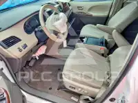 2014 Toyota SIENNA фото