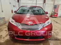 2014 Toyota SIENNA фото