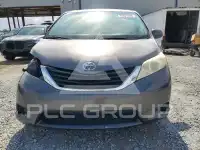 2014 Toyota SIENNA photo