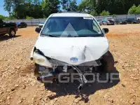 2014 Toyota SIENNA фото