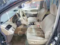 2014 Toyota SIENNA фото
