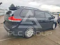 2014 Toyota SIENNA photo