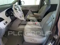 2014 Toyota SIENNA photo
