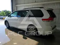 2014 Toyota SIENNA фото
