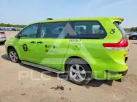 2014 Toyota SIENNA фото