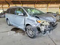 2014 Toyota SIENNA photo