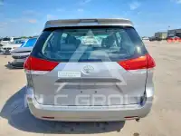2014 Toyota SIENNA фото