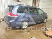 2014 Toyota SIENNA фото