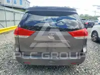 2014 Toyota SIENNA фото