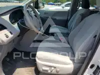 2014 Toyota SIENNA фото