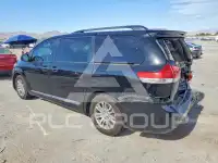 2014 Toyota SIENNA фото