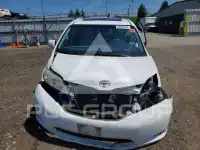 2014 Toyota SIENNA фото
